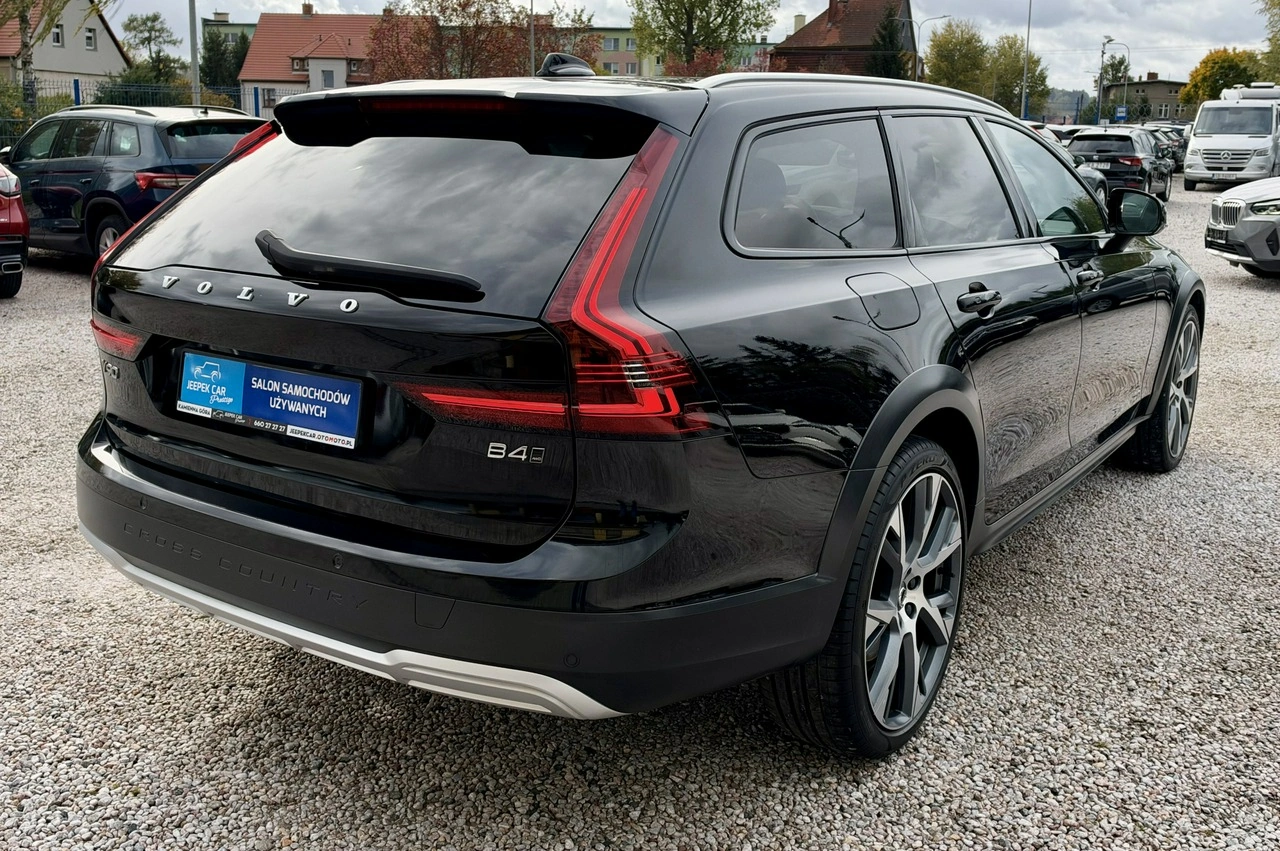 Volvo V90 Cross Country - Zdjęcie 4