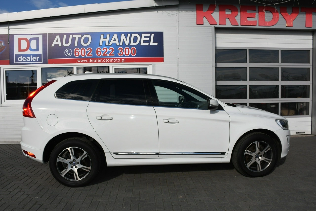 Volvo XC 60 - Zdjęcie 16
