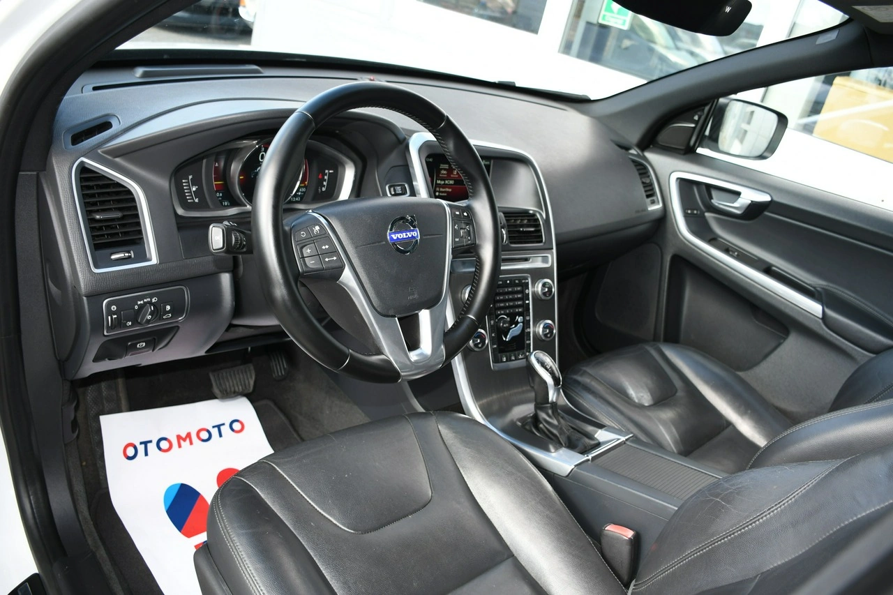 Volvo XC 60 - Zdjęcie 23