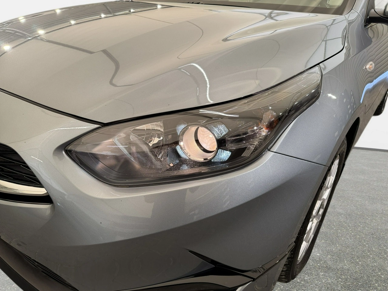 Kia Ceed - Zdjęcie 9