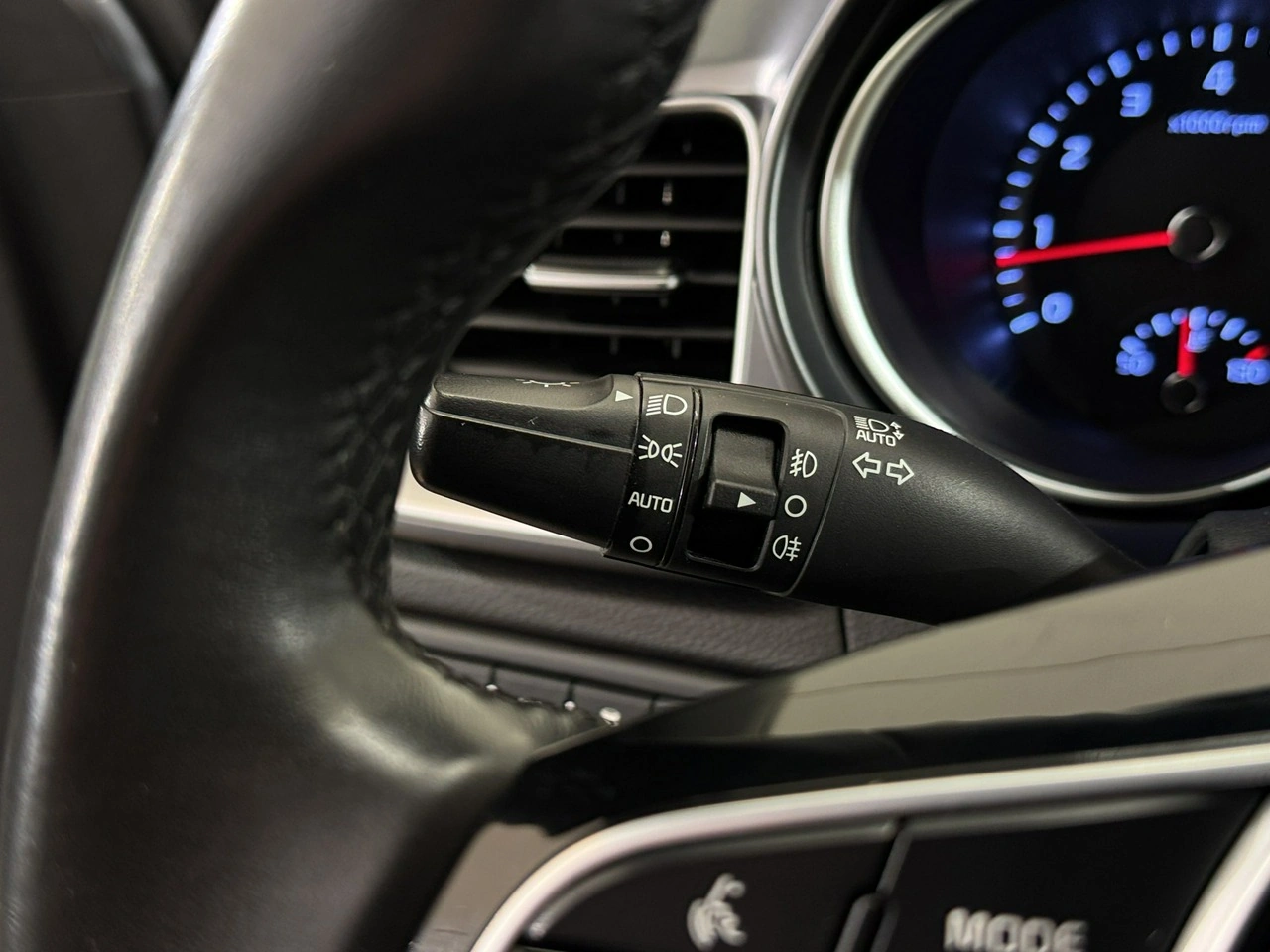 Kia Ceed - Zdjęcie 14