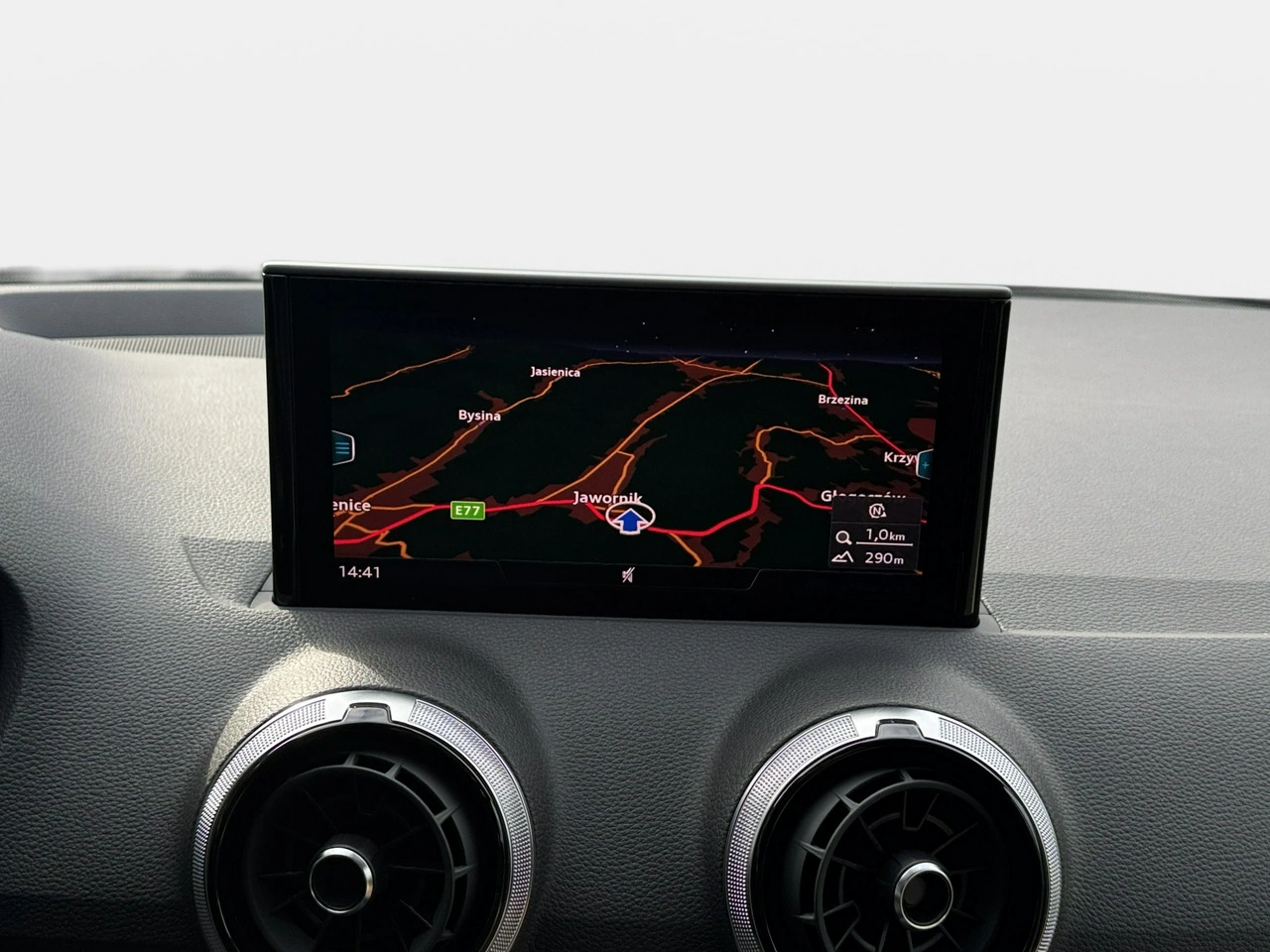 Audi Q2 - Zdjęcie 17
