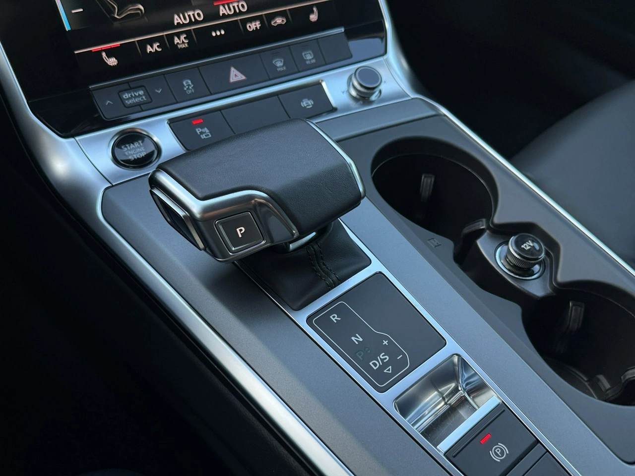 Audi A6 - Zdjęcie 26