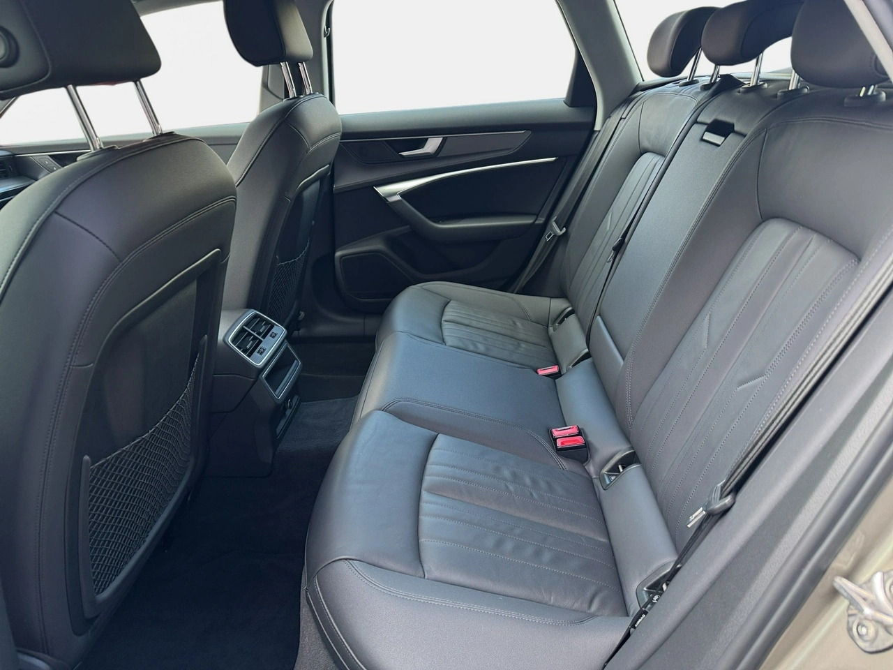 Audi A6 - Zdjęcie 31