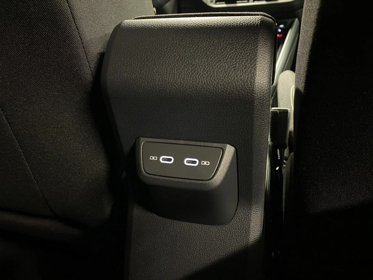 Volkswagen Taigo - Zdjęcie 16