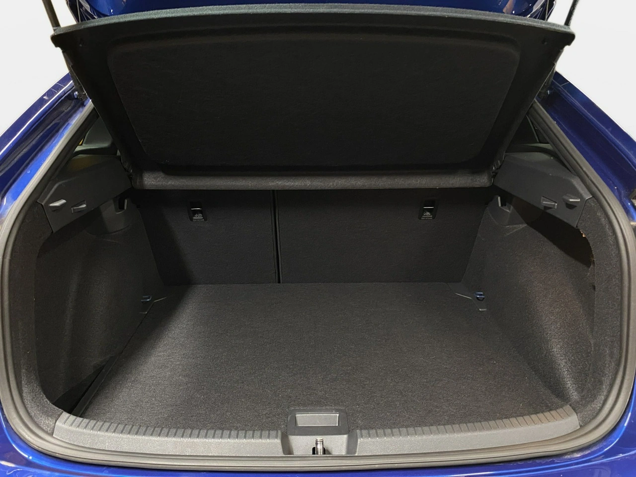 Volkswagen Taigo - Zdjęcie 17