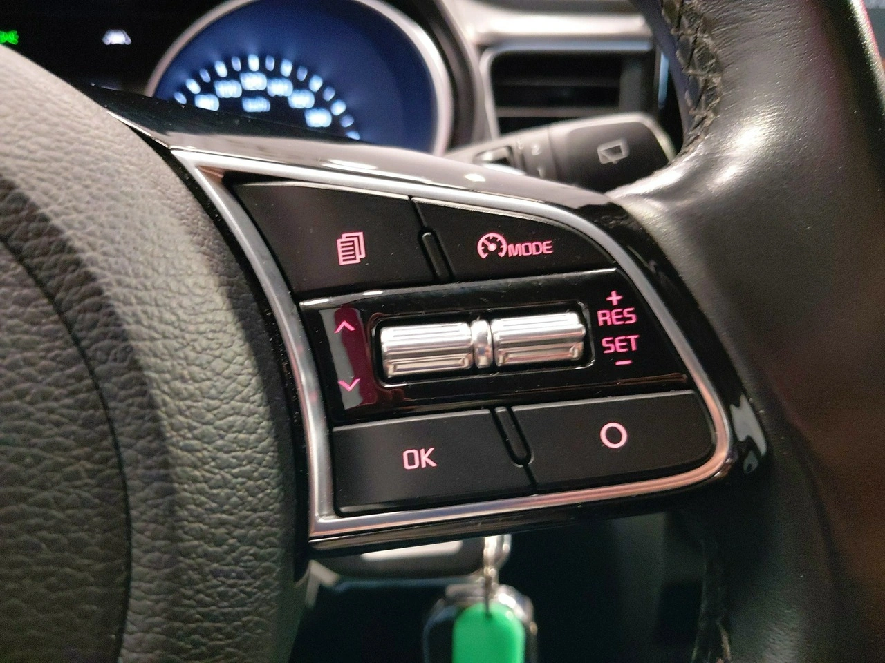 Kia Ceed - Zdjęcie 19