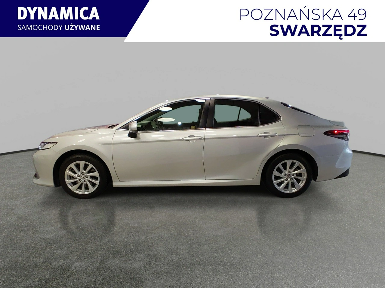 Toyota Camry - Zdjęcie 3