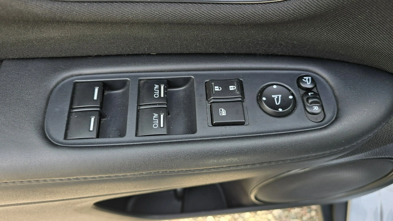 Honda HR-V - Zdjęcie 17