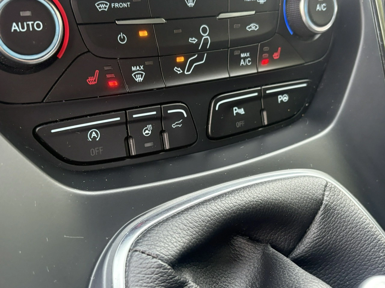Ford Kuga - Zdjęcie 19