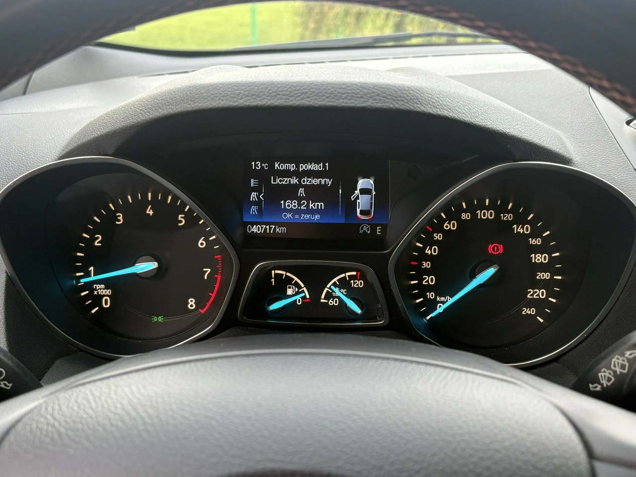Ford Kuga - Zdjęcie 21