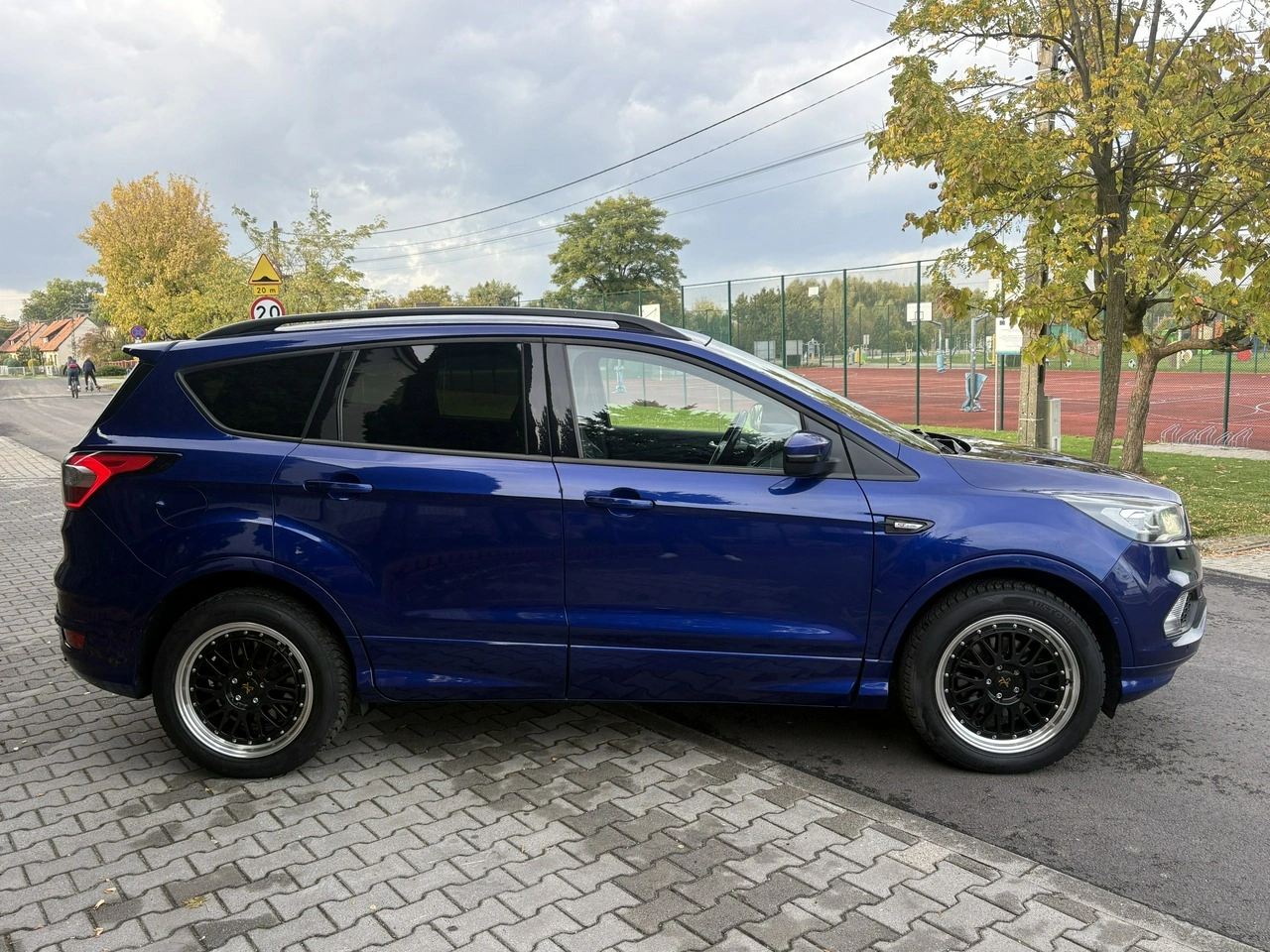 Ford Kuga - Zdjęcie 6