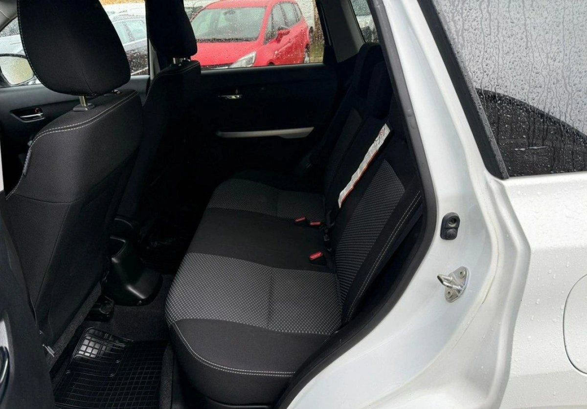 Suzuki Vitara - Zdjęcie 13