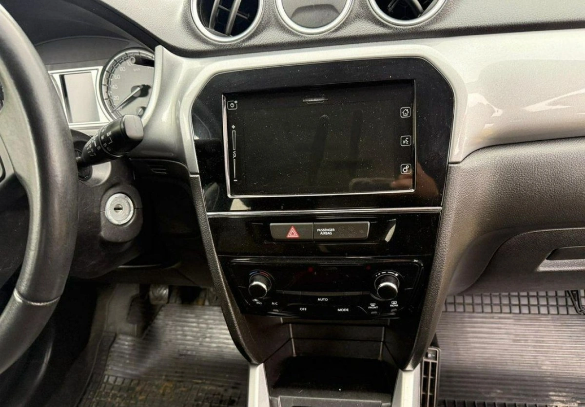 Suzuki Vitara - Zdjęcie 15