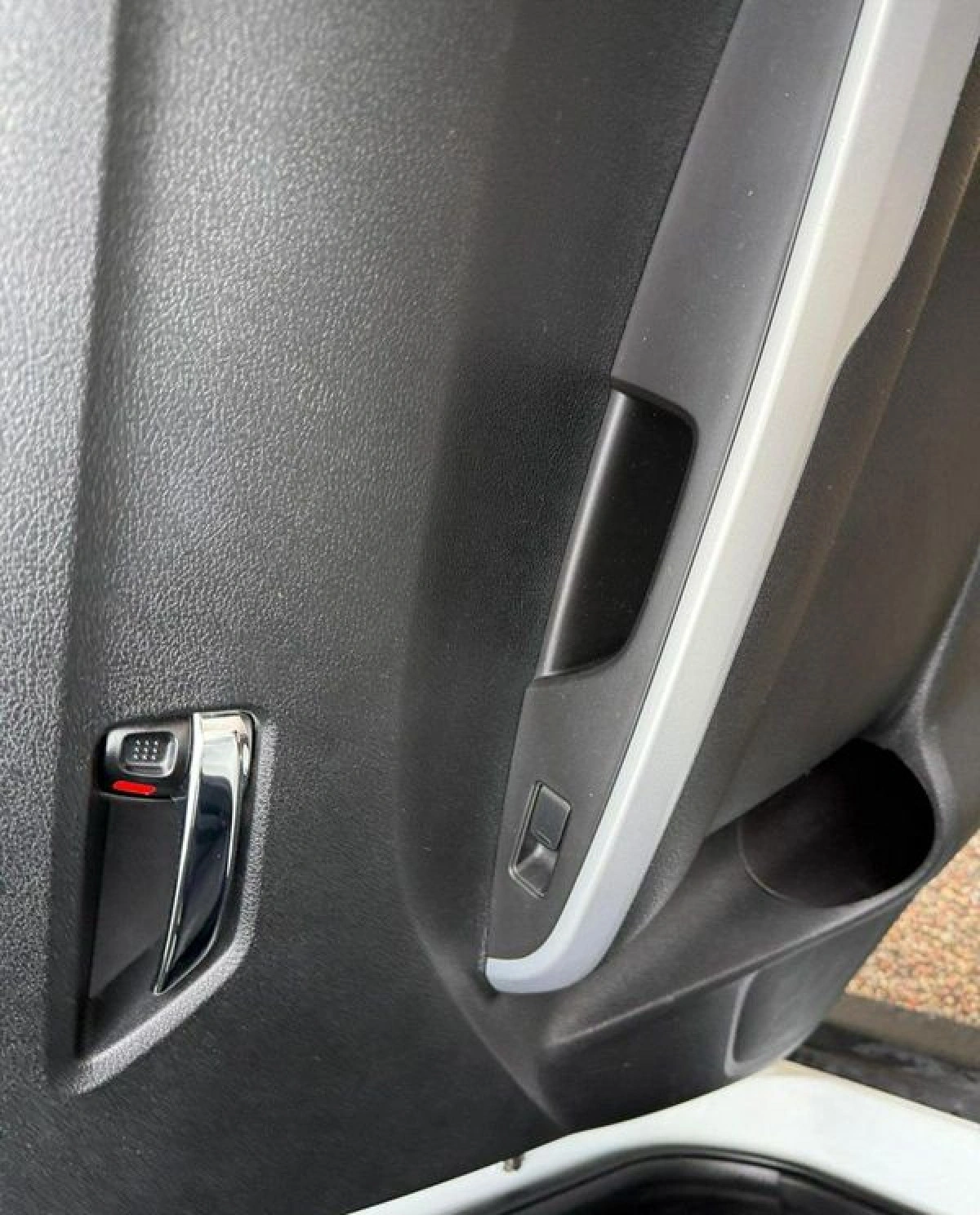 Suzuki Vitara - Zdjęcie 19