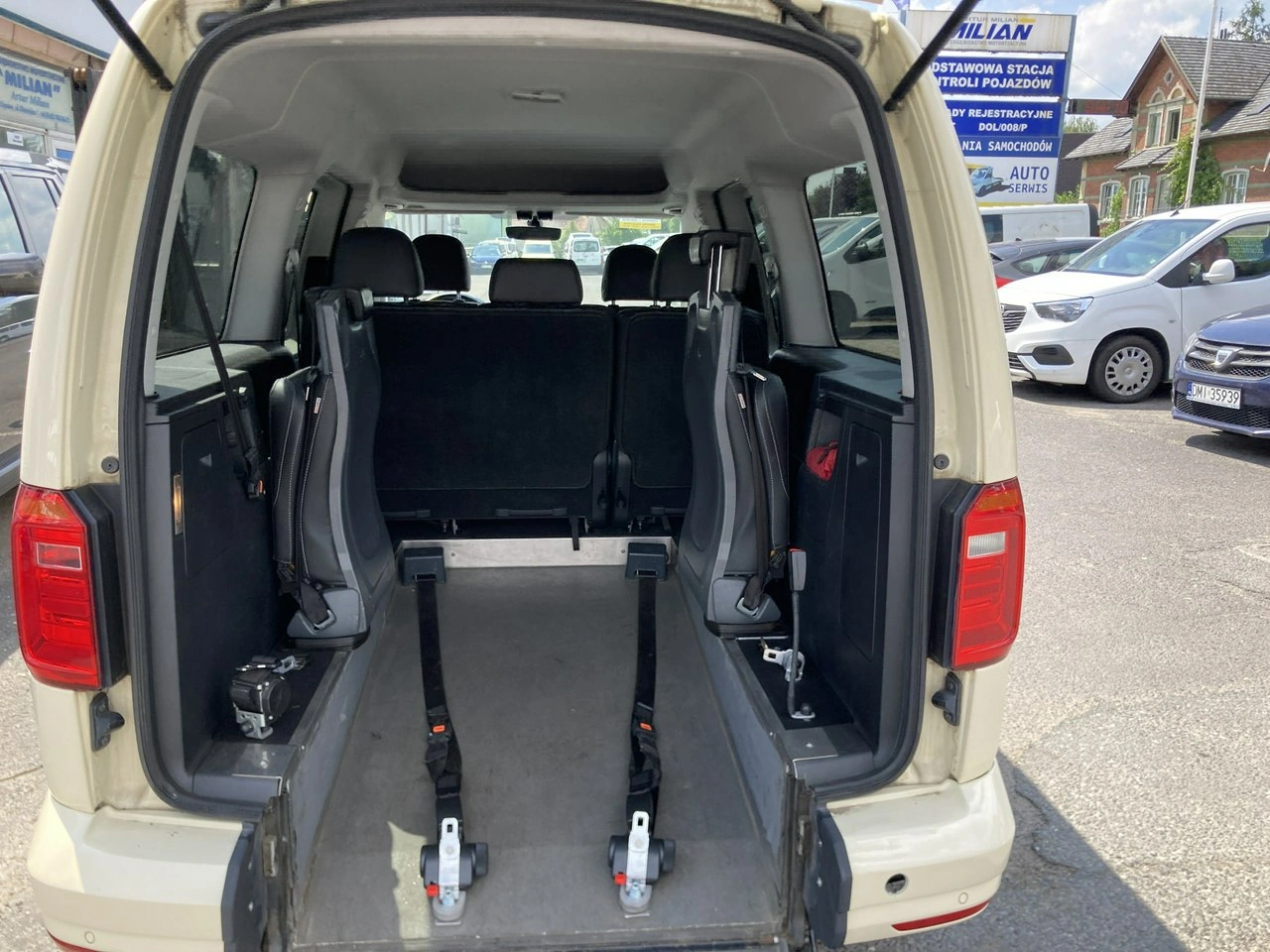 Volkswagen Caddy - Zdjęcie 17