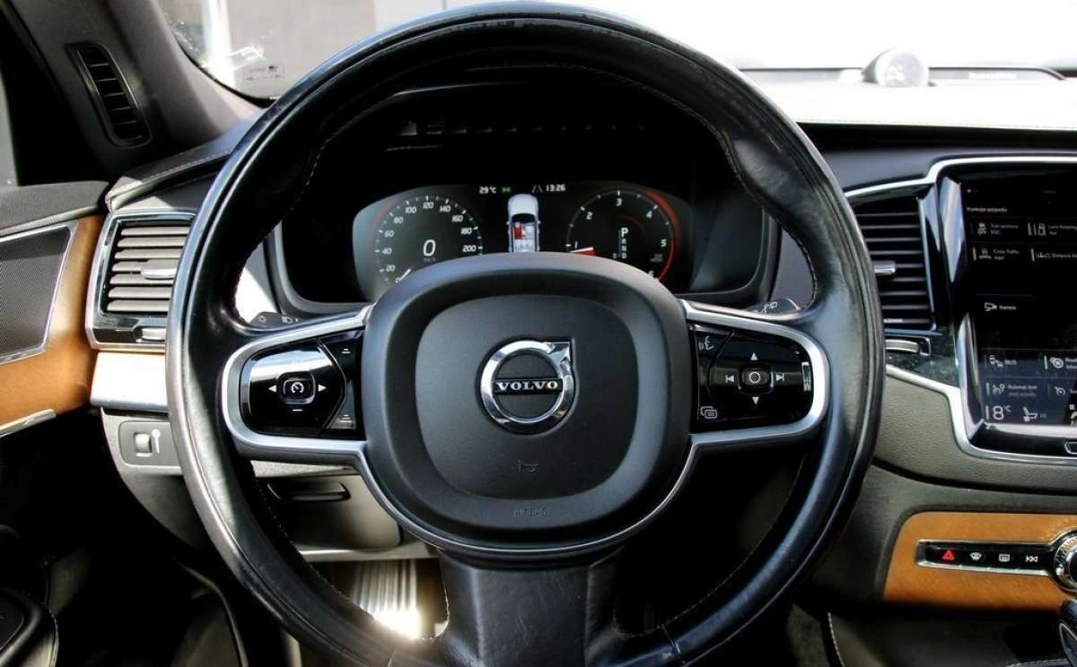 Volvo XC 90 - Zdjęcie 7