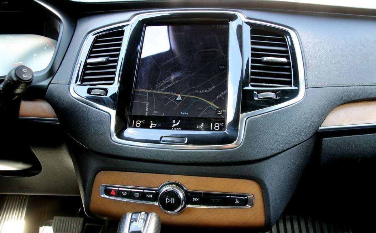 Volvo XC 90 - Zdjęcie 10