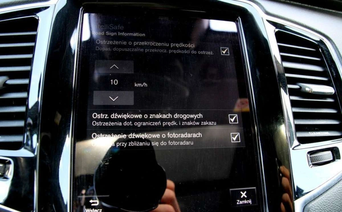 Volvo XC 90 - Zdjęcie 21