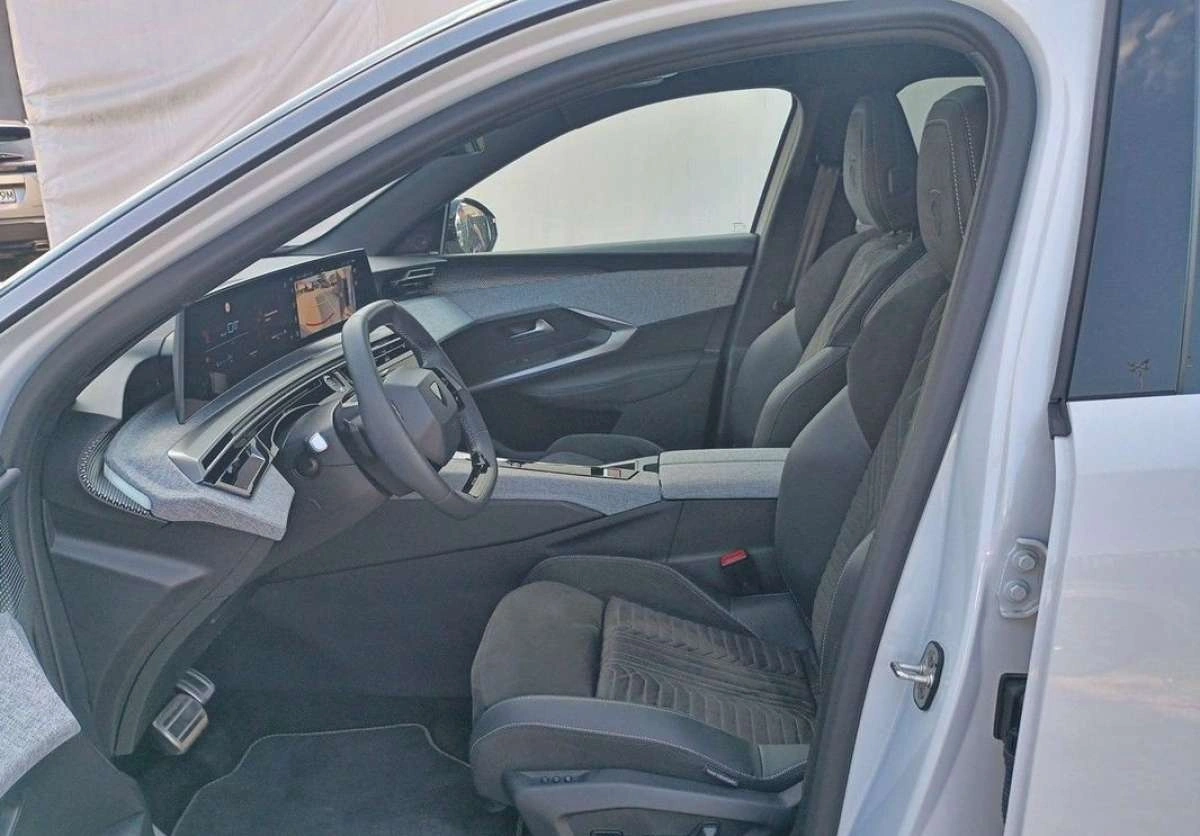 Peugeot 3008 - Zdjęcie 27