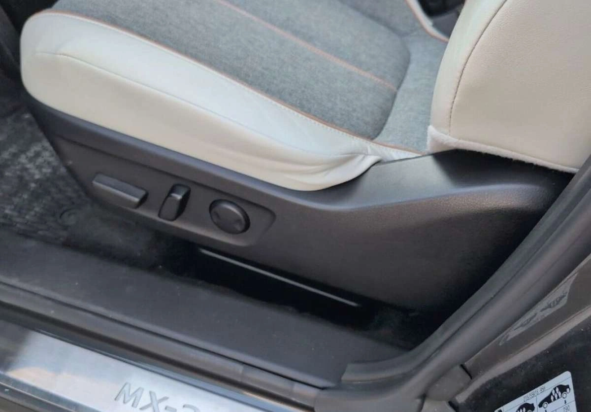 Mazda MX-30 - Zdjęcie 7