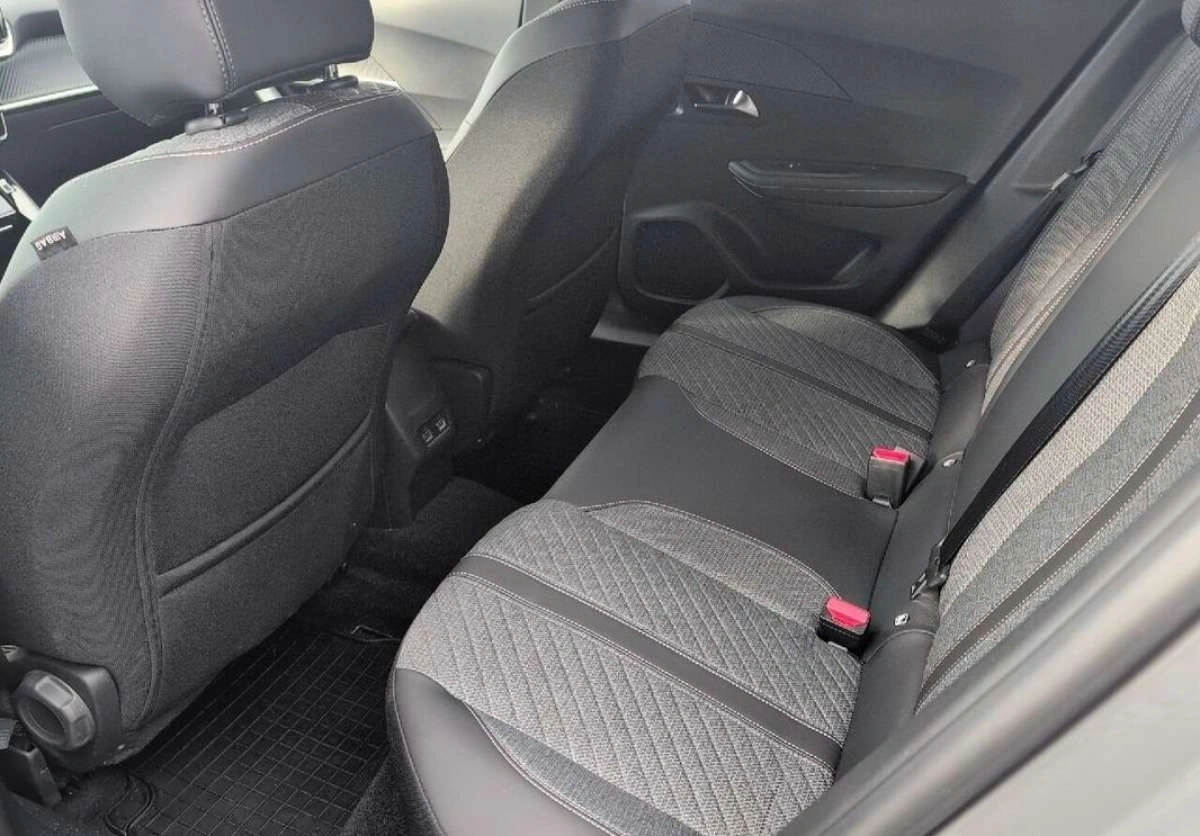 Peugeot 2008 - Zdjęcie 2
