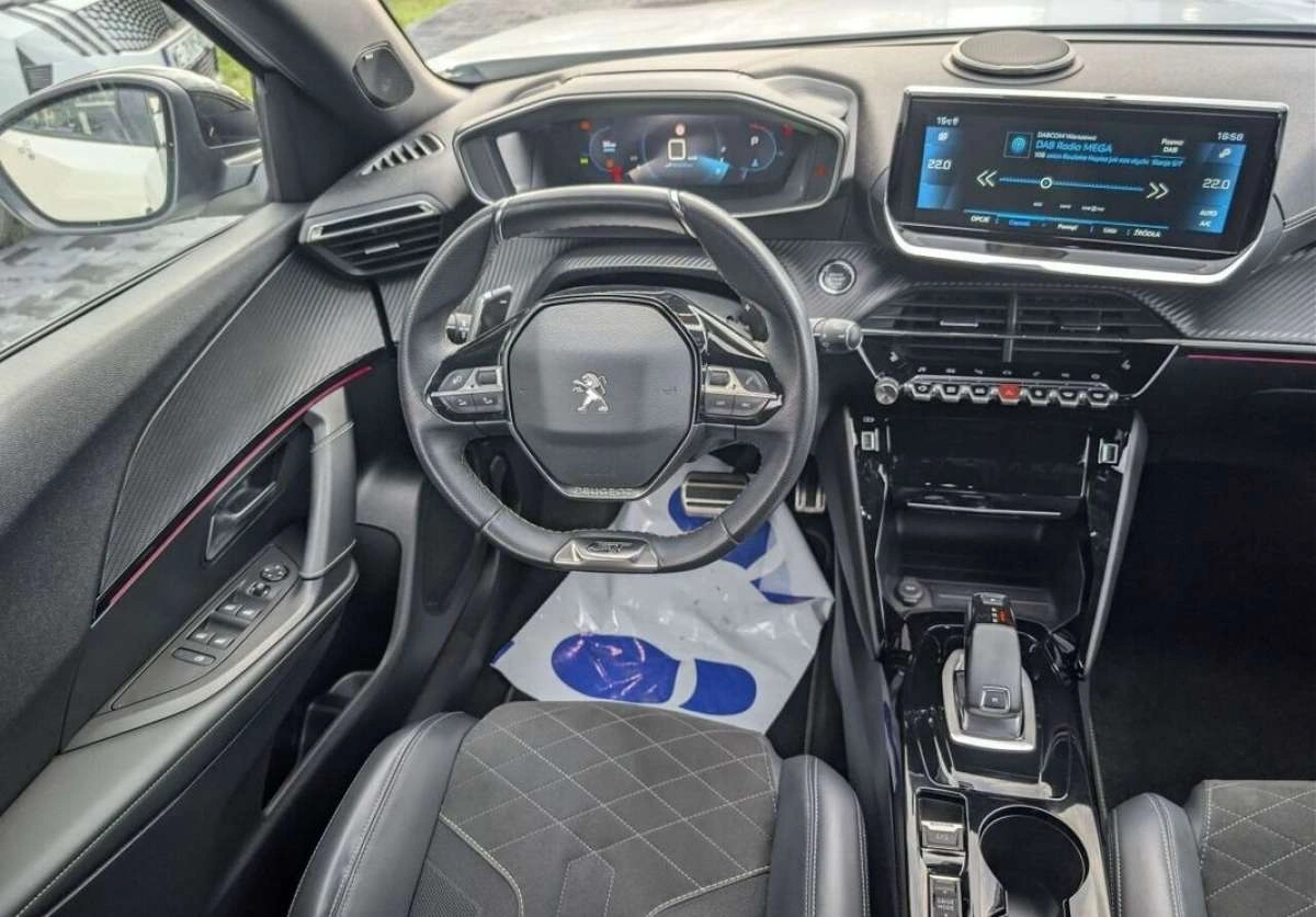 Peugeot 2008 - Zdjęcie 3