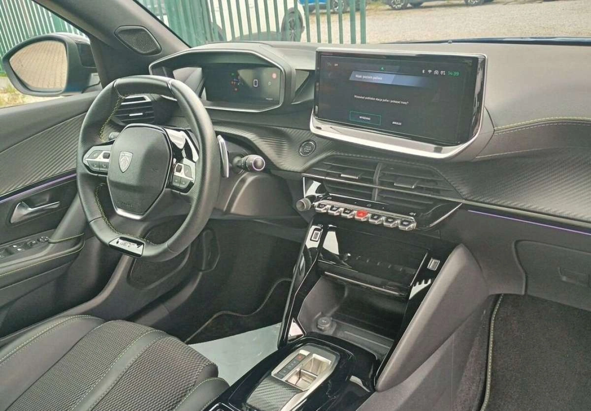 Peugeot 2008 - Zdjęcie 8