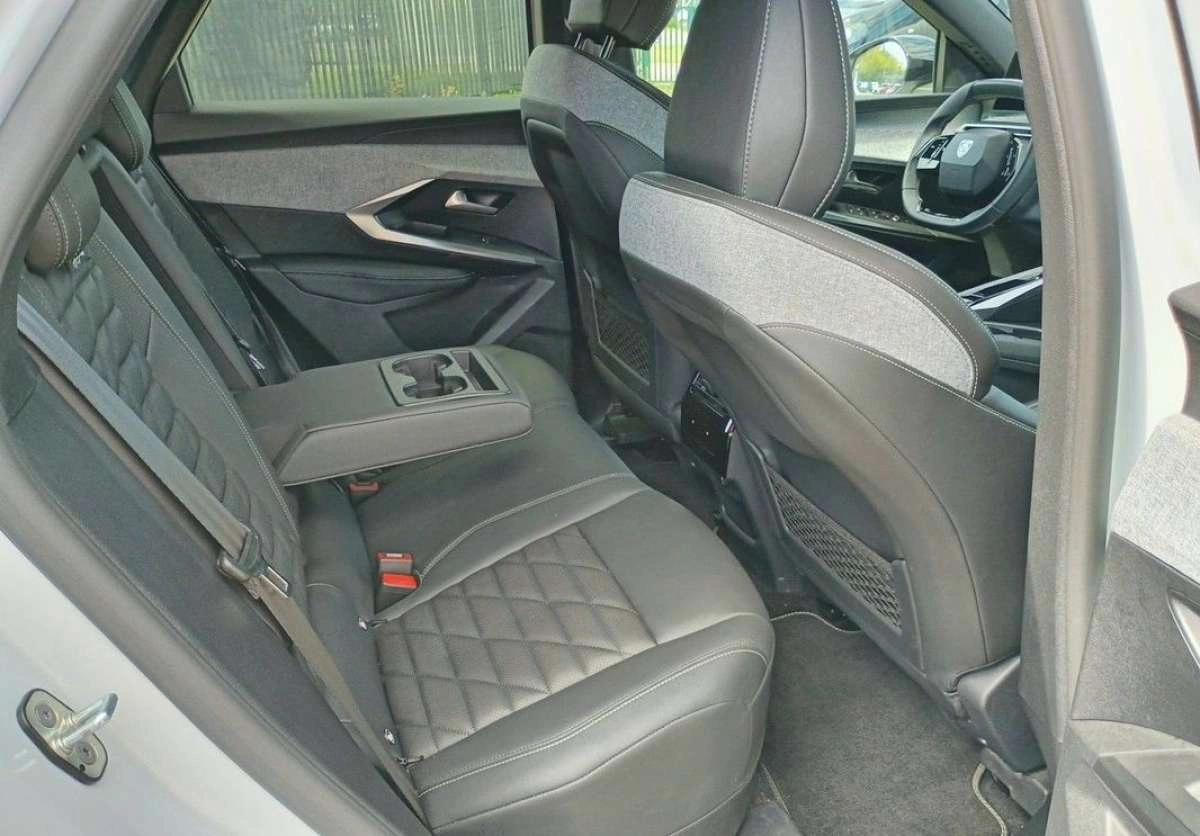 Peugeot 3008 - Zdjęcie 10