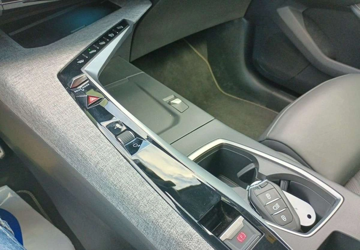 Peugeot 3008 - Zdjęcie 18