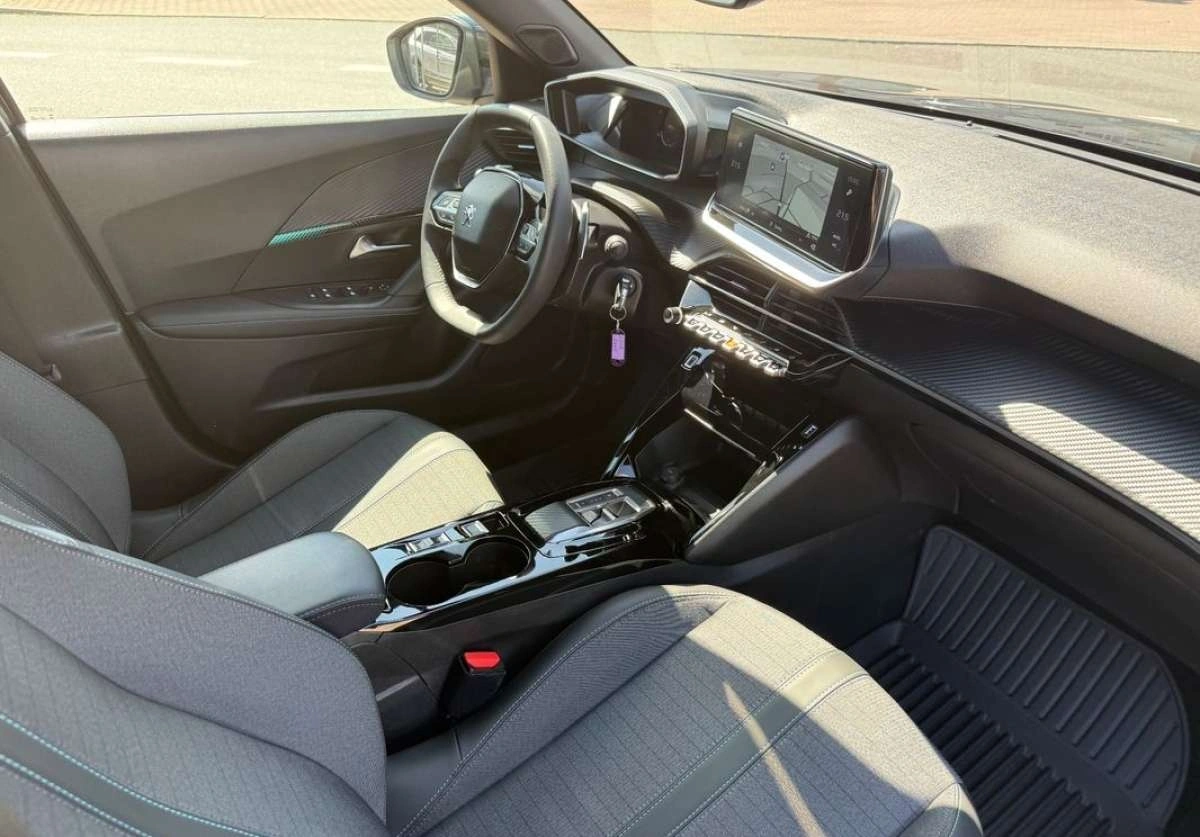 Peugeot 2008 - Zdjęcie 3