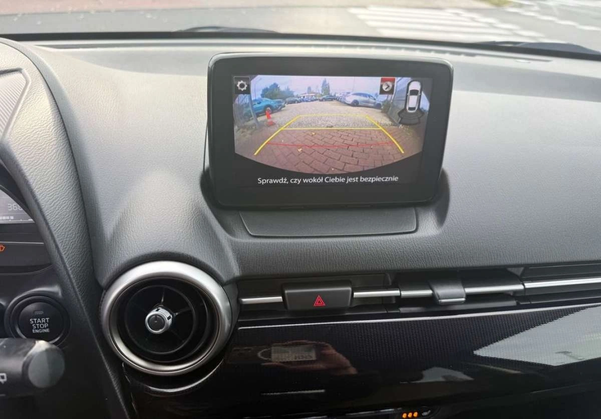 Mazda 2 - Zdjęcie 6