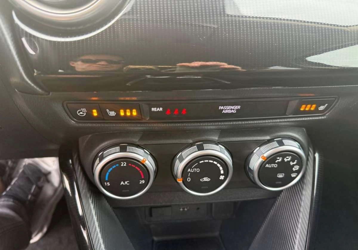 Mazda 2 - Zdjęcie 9