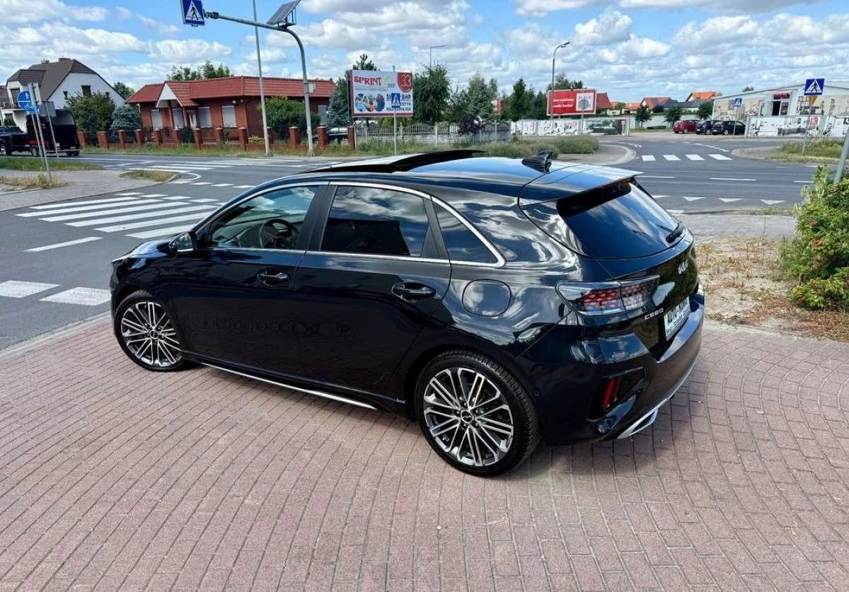 Kia Ceed - Zdjęcie 31