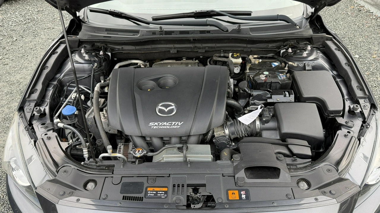 Mazda 3 - Zdjęcie 15