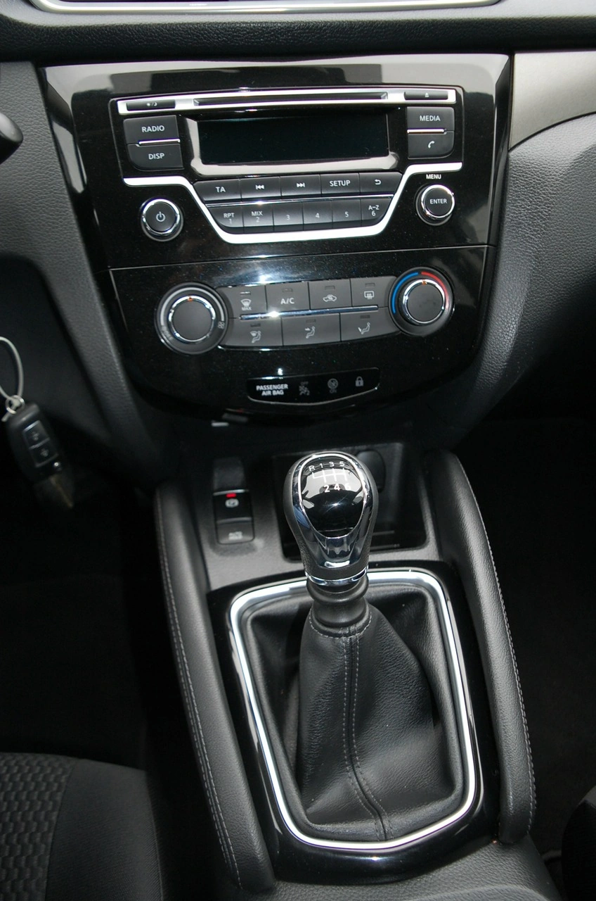 Nissan Qashqai - Zdjęcie 23