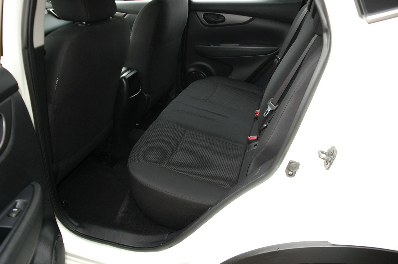 Nissan Qashqai - Zdjęcie 27