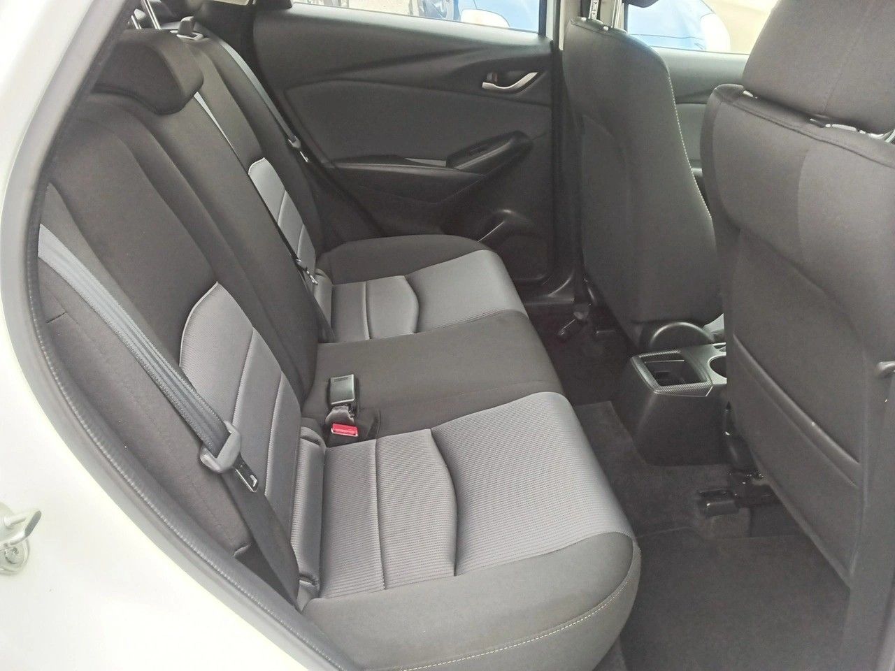 Mazda CX-3 - Zdjęcie 9