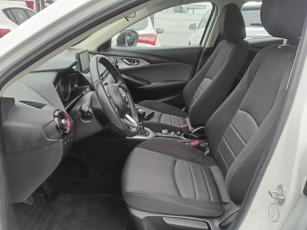 Mazda CX-3 - Zdjęcie 14