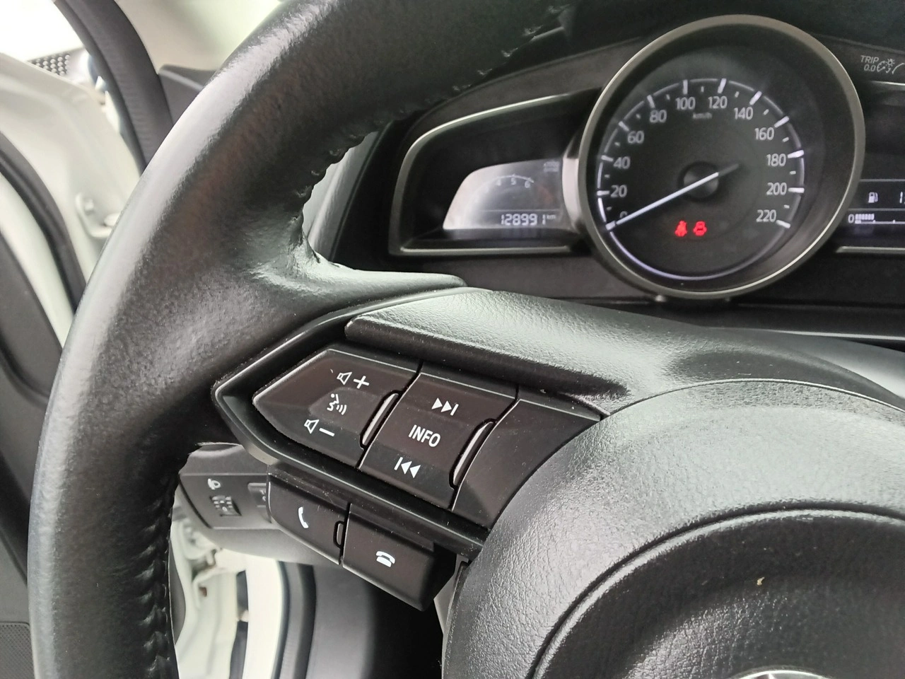 Mazda CX-3 - Zdjęcie 27