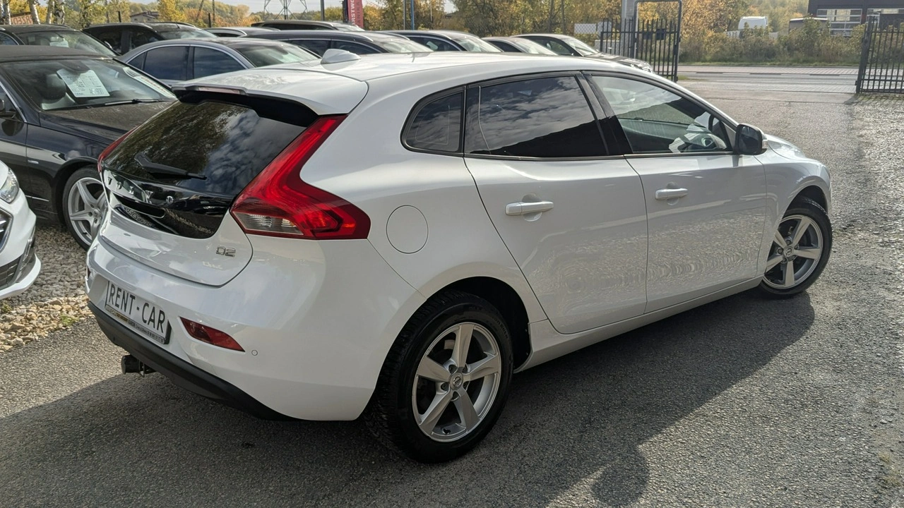 Volvo V40 - Zdjęcie 11