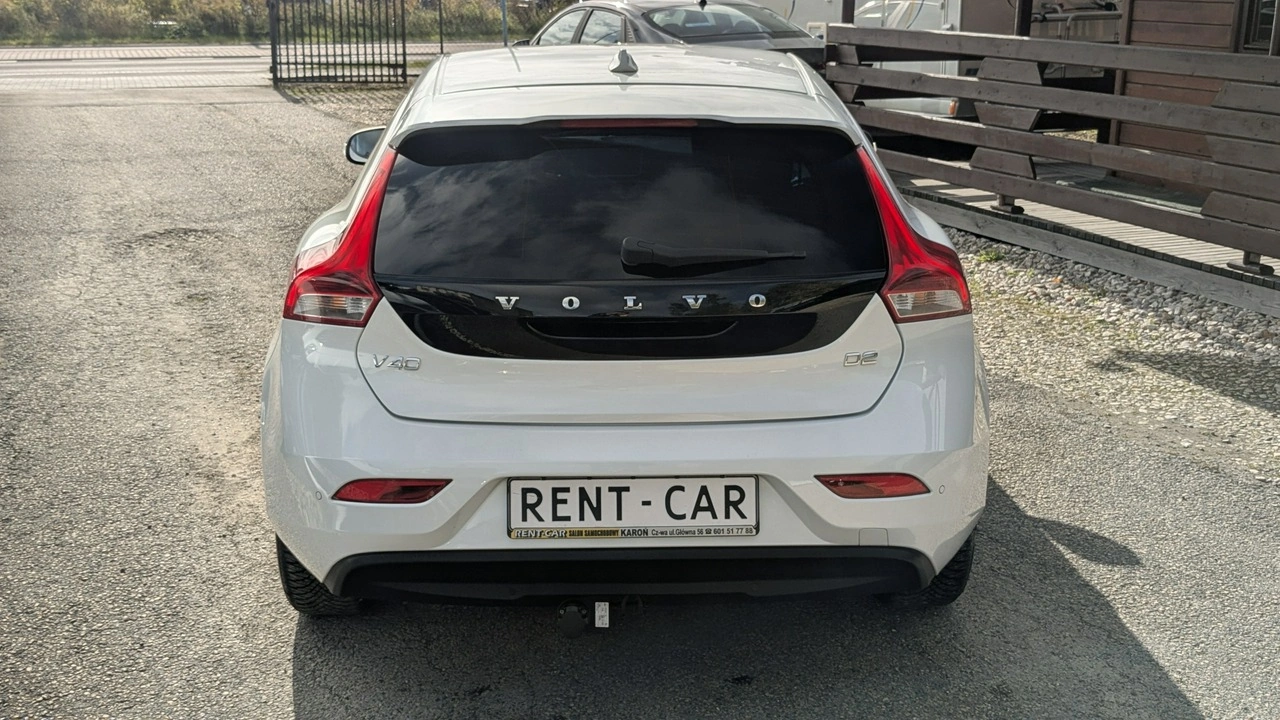 Volvo V40 - Zdjęcie 32