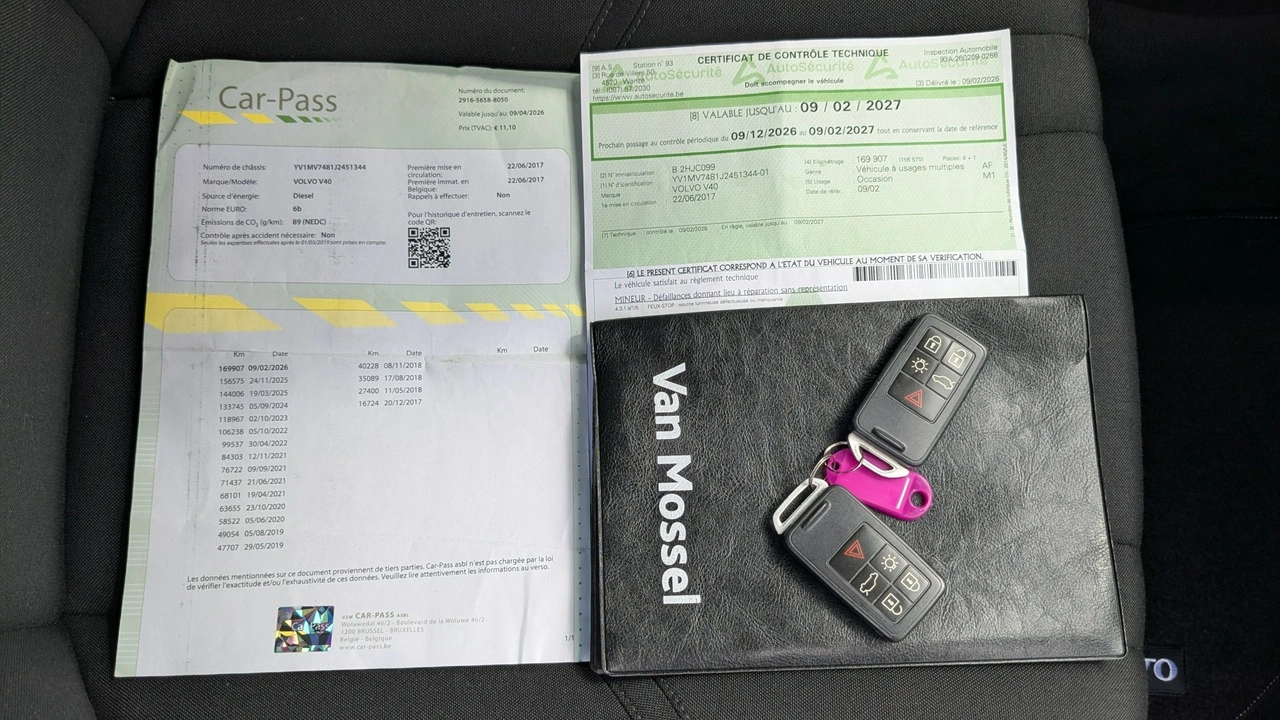 Volvo V40 - Zdjęcie 22