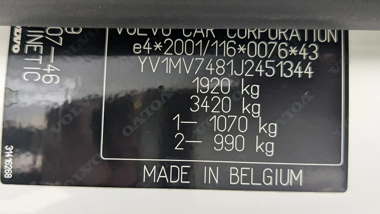 Volvo V40 - Zdjęcie 23