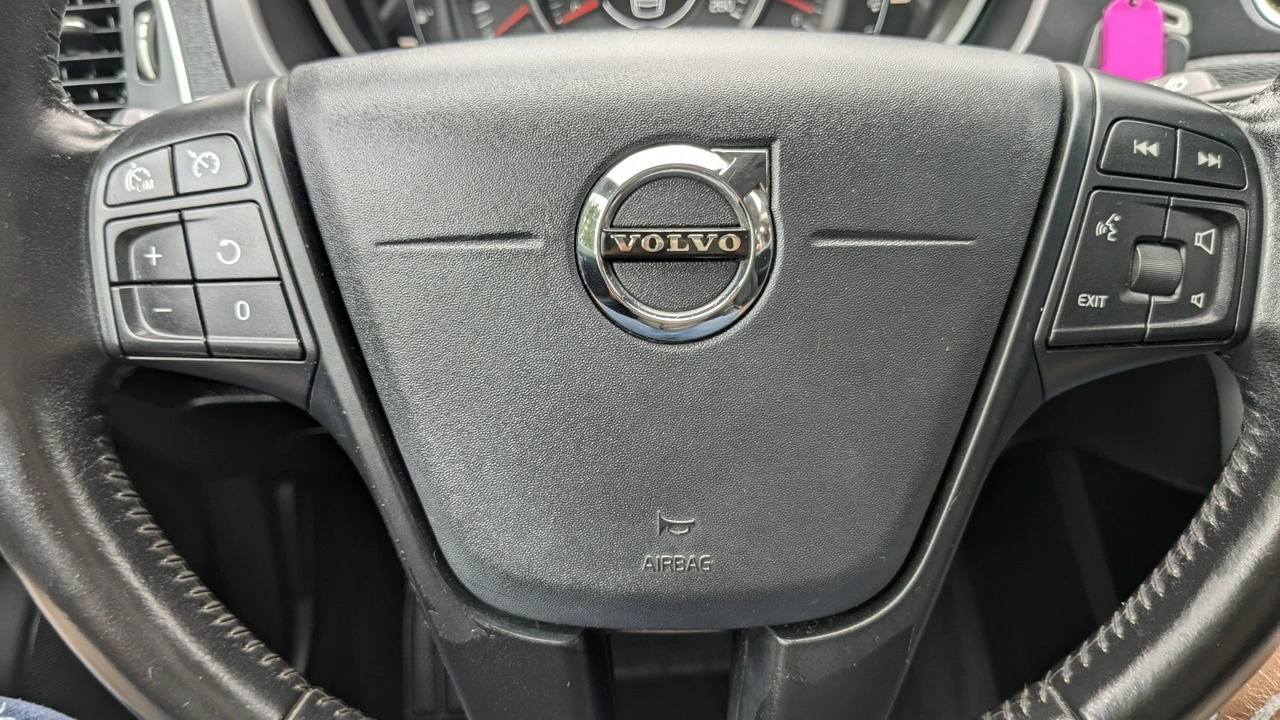 Volvo V40 - Zdjęcie 30