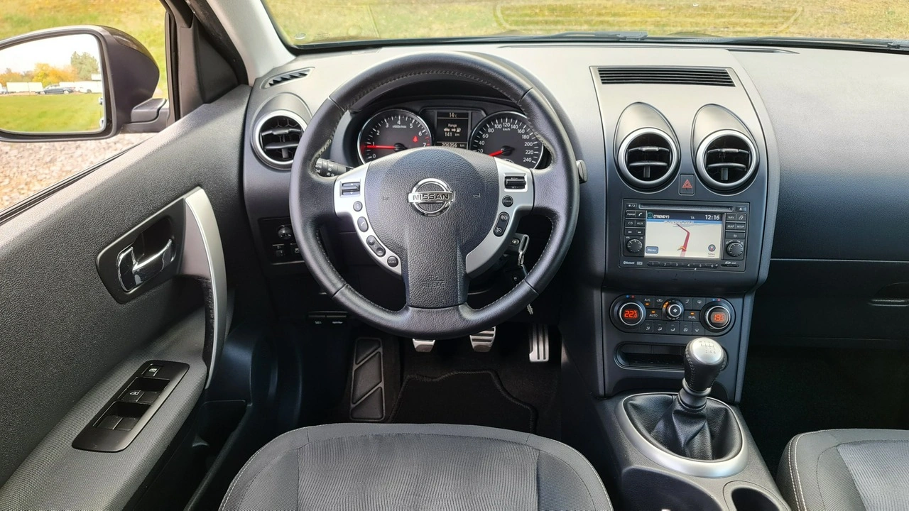 Nissan Qashqai - Zdjęcie 14