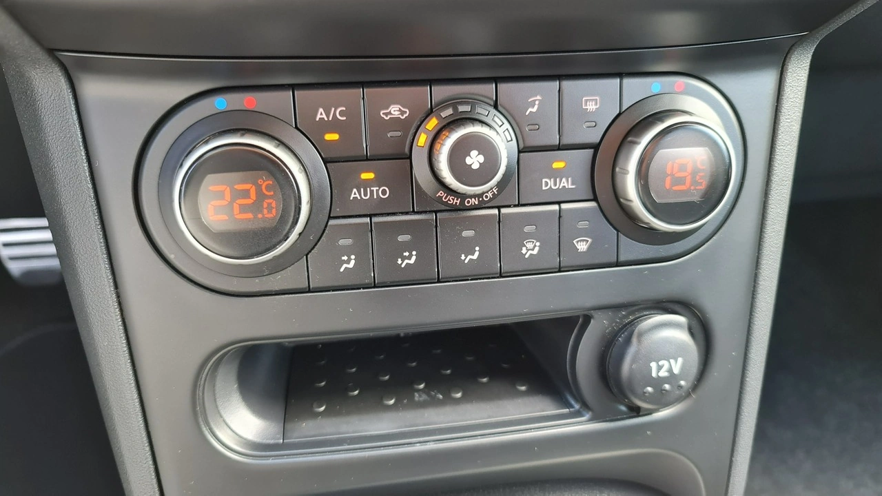 Nissan Qashqai - Zdjęcie 20