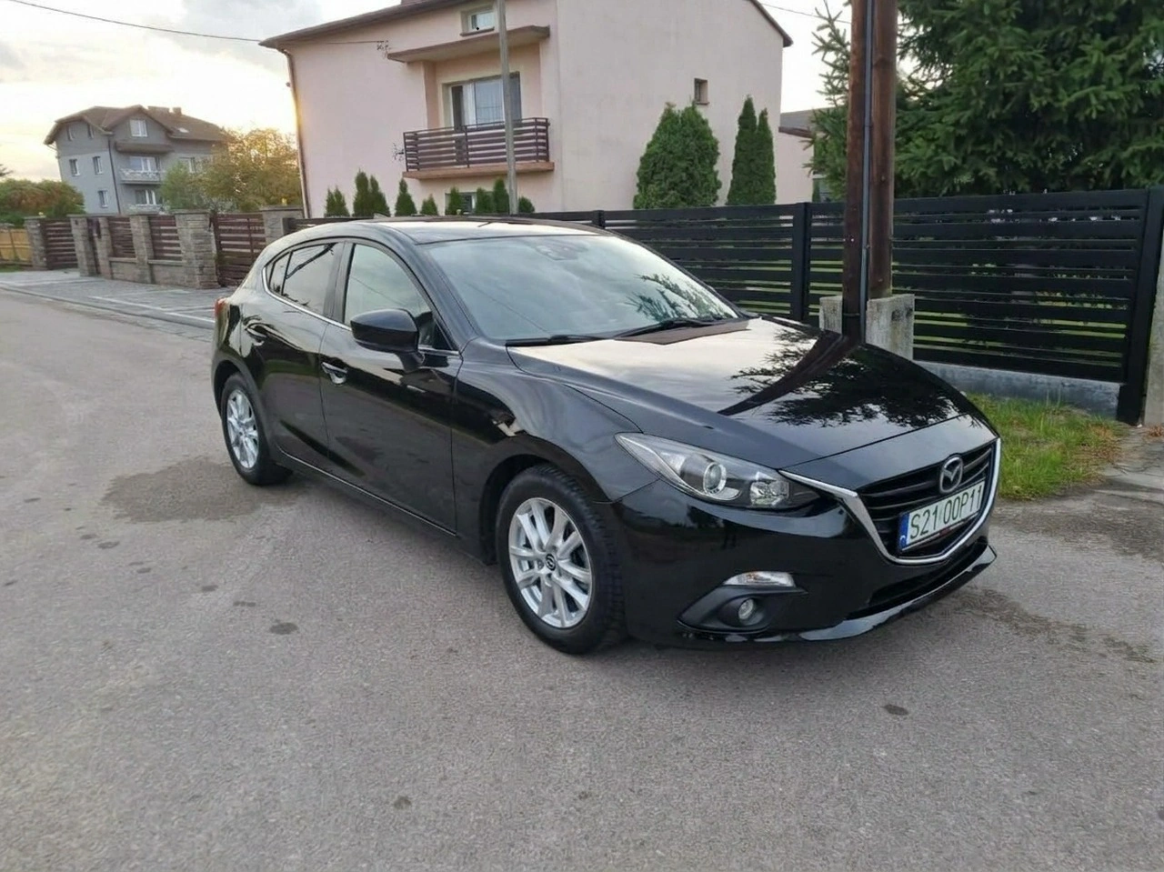 Mazda 3 - Zdjęcie 2