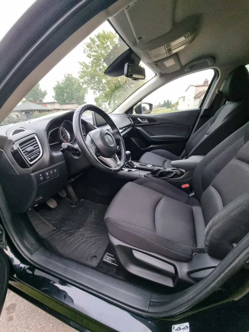 Mazda 3 - Zdjęcie 6