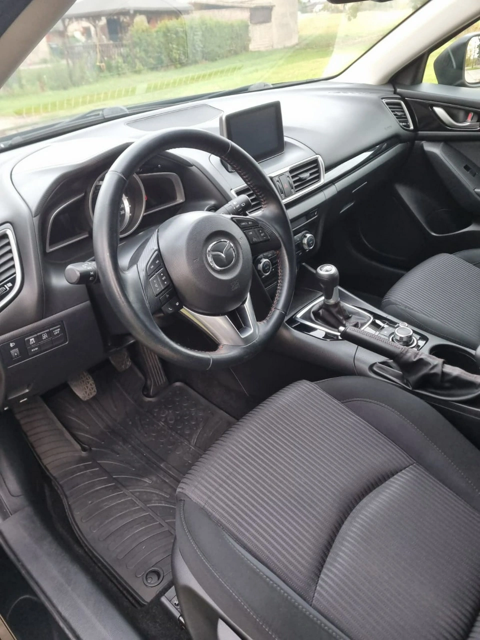 Mazda 3 - Zdjęcie 7